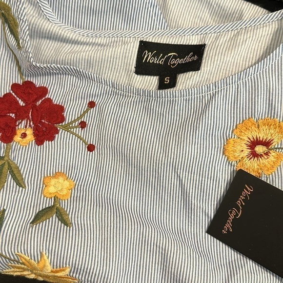 WORLD TOGETHER EMBROIDERED COLD SHOULDER TOP SZ S EVERYDAY SPRING SUMMER - Picture 9 of 9